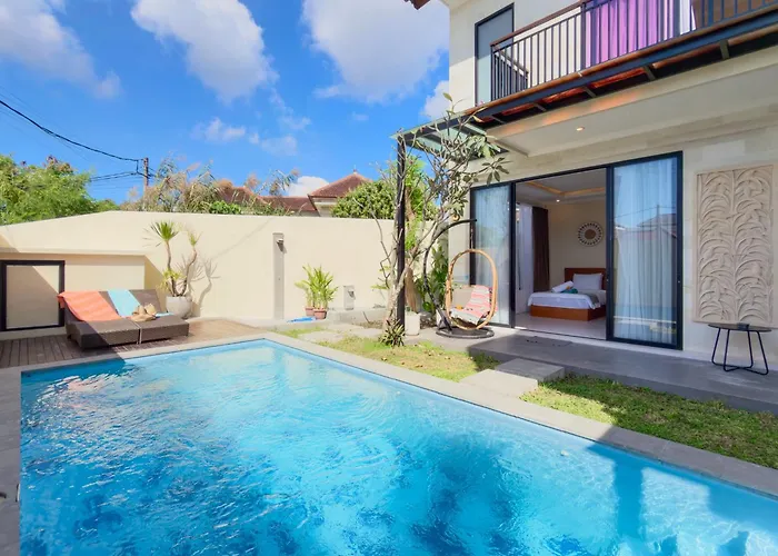Villa Casa De Lucia Bali - 3 Bedroom Private Pool With Rooftop Jacuzzi