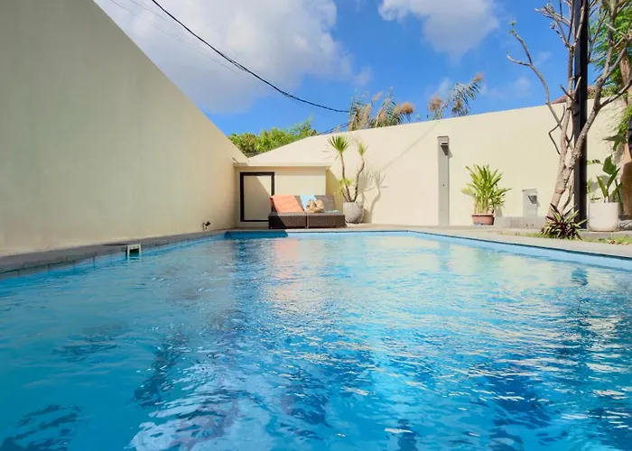 Casa De Lucia Bali - 3 Bedroom Private Pool With Rooftop Jacuzzi Villa
