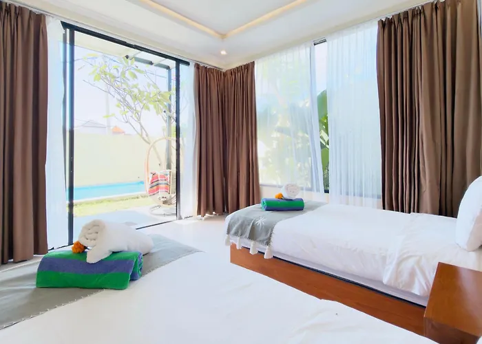 Villa Casa De Lucia Bali - 3 Bedroom Private Pool With Rooftop Jacuzzi