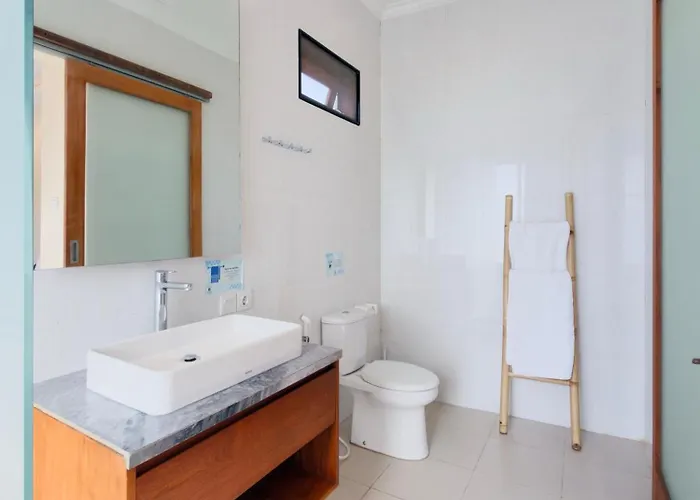 Villa Casa De Lucia Bali - 3 Bedroom Private Pool With Rooftop Jacuzzi Seminyak (Bali)