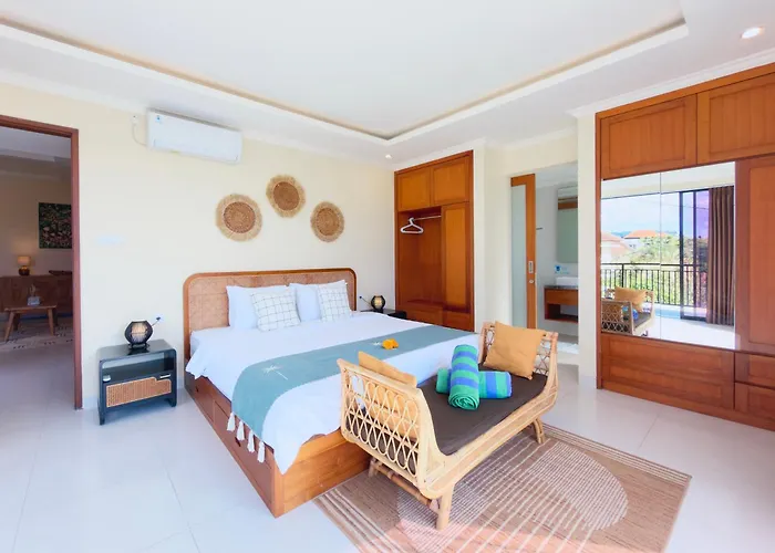 Casa De Lucia Bali - 3 Bedroom Private Pool With Rooftop Jacuzzi * Seminyak (Bali)