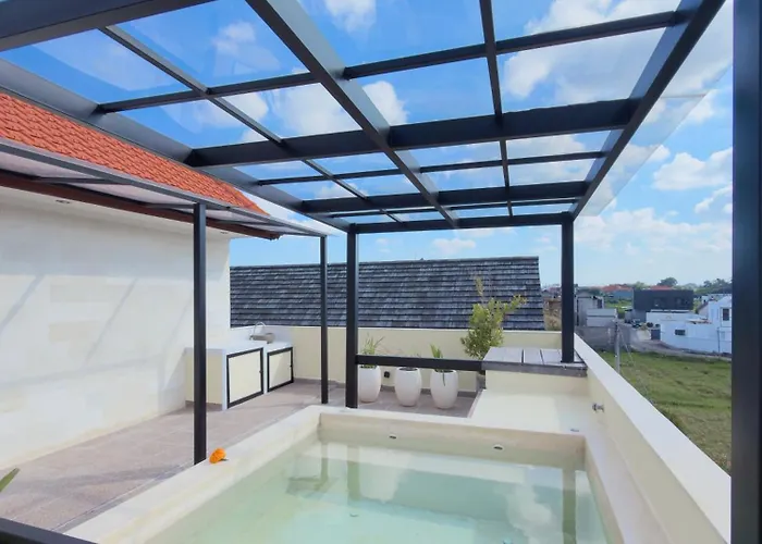 Villa Casa De Lucia Bali - 3 Bedroom Private Pool With Rooftop Jacuzzi